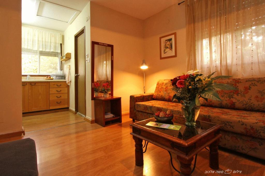 Golan Rooms At Sagi Family Country Lodging Ramot Exterior photo